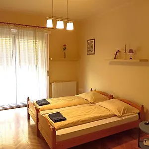 Opera Apartmán Budapešť